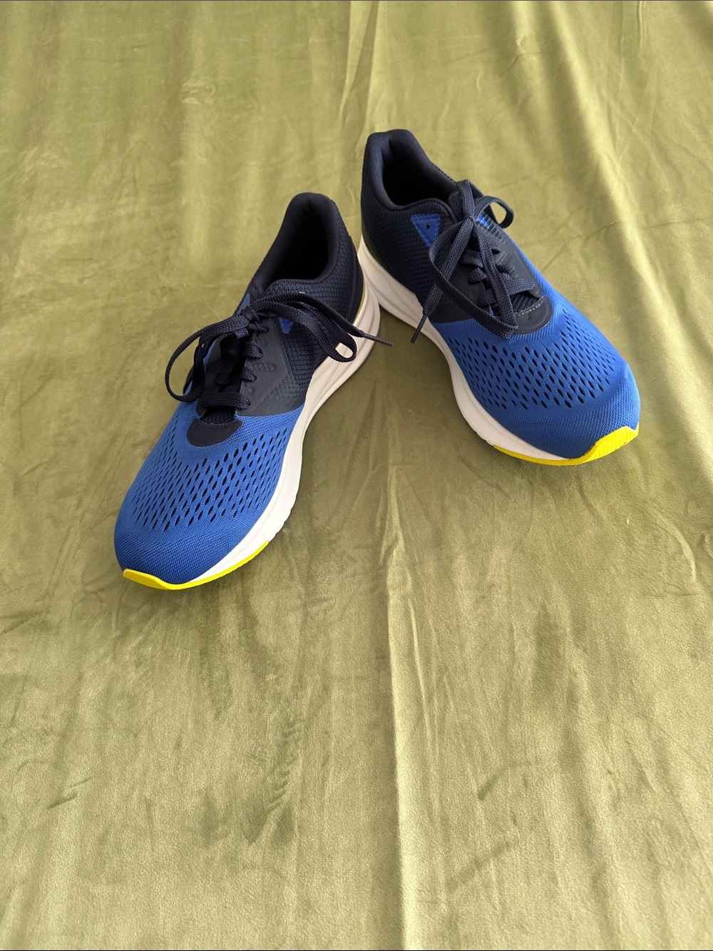 #959 New Balance Blue, Black and Yellow Men's Running Sneakers